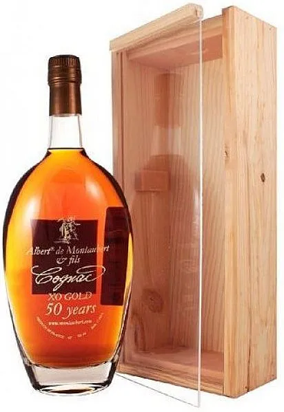 Cognac A.Montaubert 50y dřevěná krabička 42%0.70l