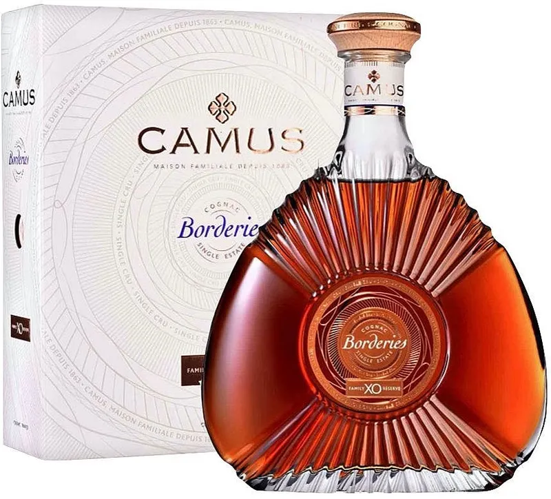 Cognac Camus XO Borderies v krabičce  40%0.70l